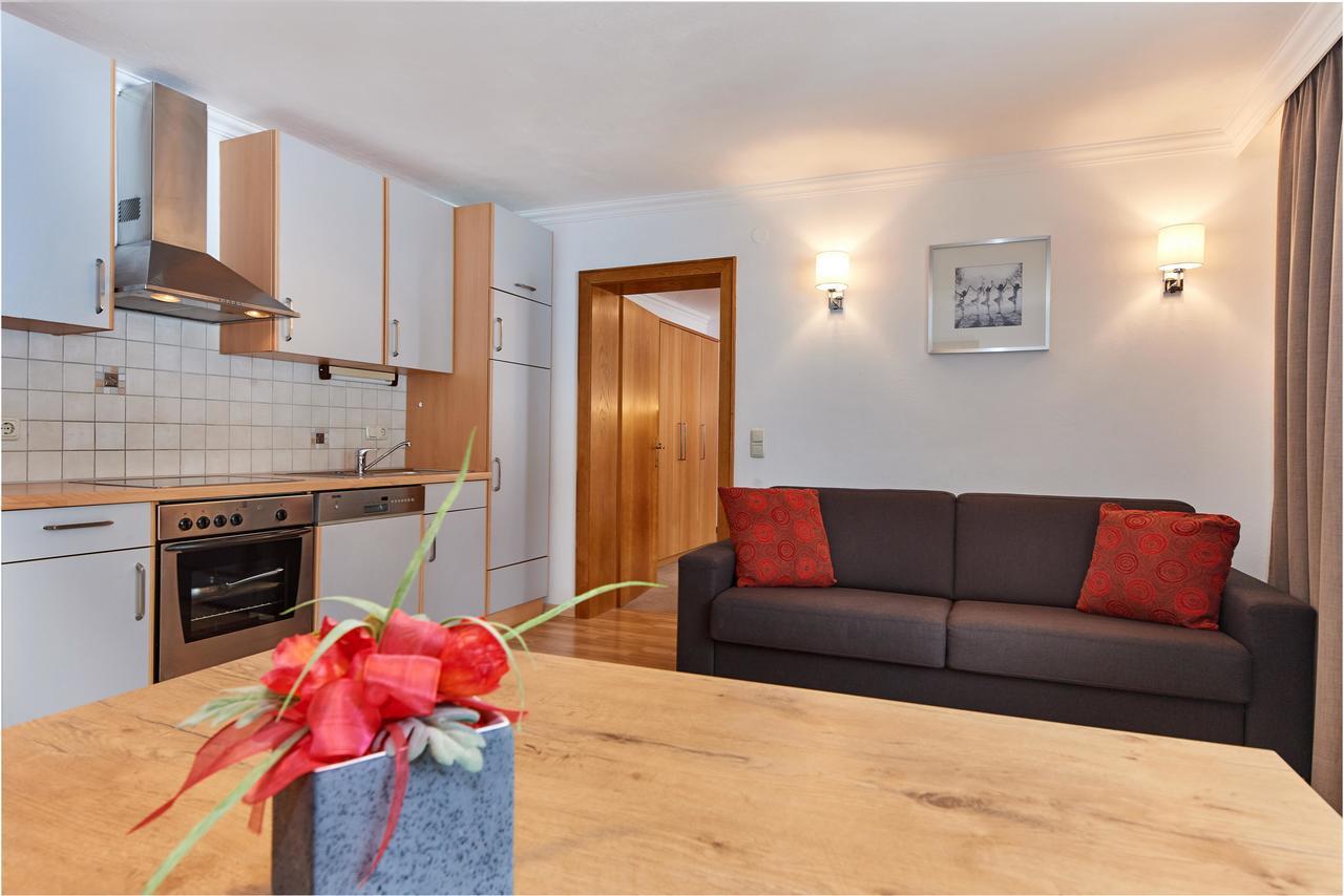 פילצמוס Apartments Neue Post מראה חיצוני תמונה